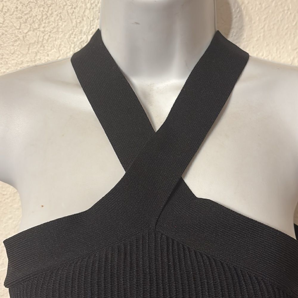 Sincerely Jules Ribbed Halter Tank Large - Picture 4 of 6